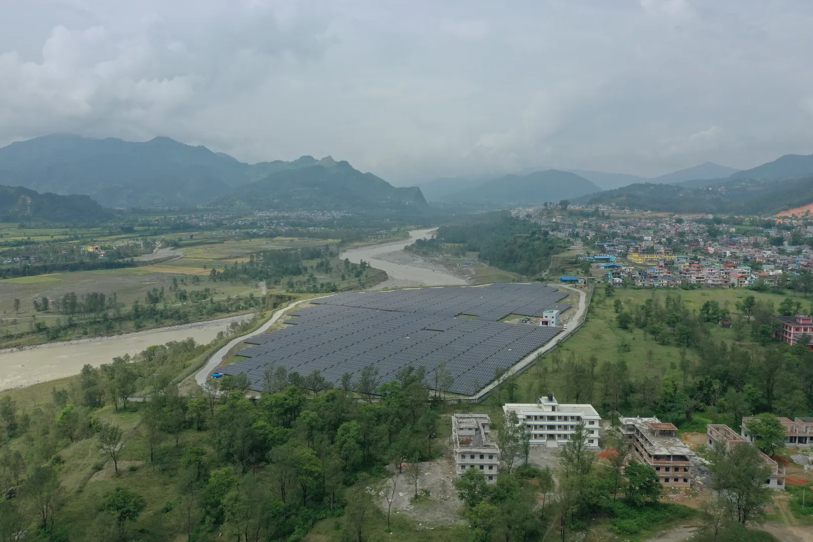 Solar Energy Update 2025:REnergo’s Insights on Nepal and India’s Clean-Energy Growth